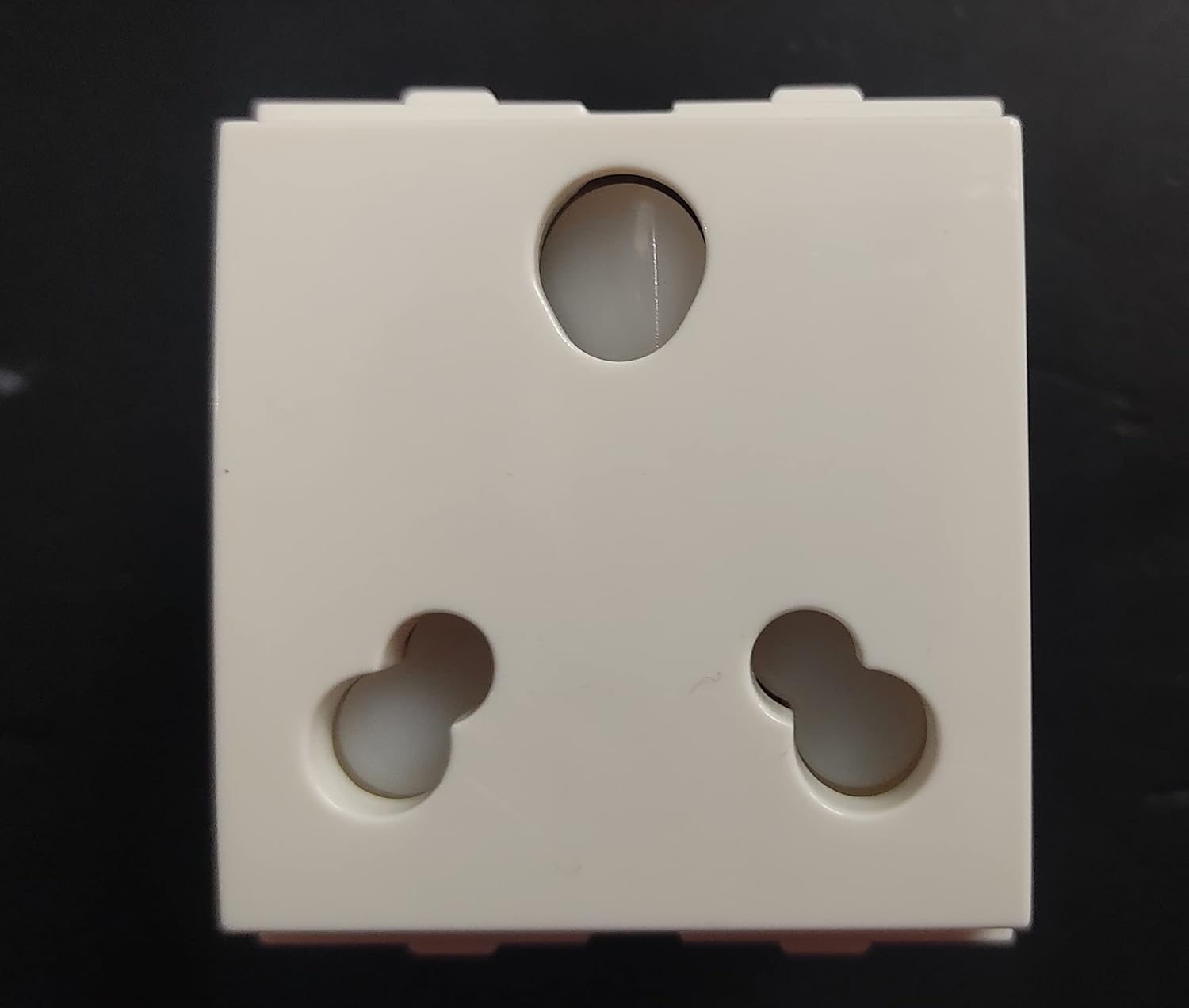 Elleys E Square Plug Socket 16 Amp White 2 Module Elleys Amazon.in