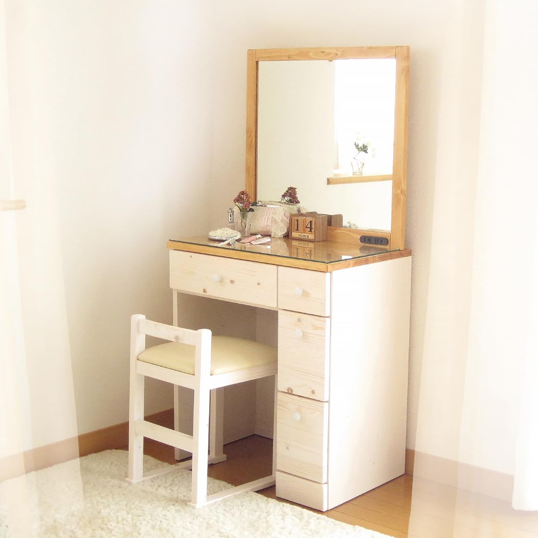 Amazon｜【届いたその日にすぐ使える！】 ドレッサー コンパクト 65cm