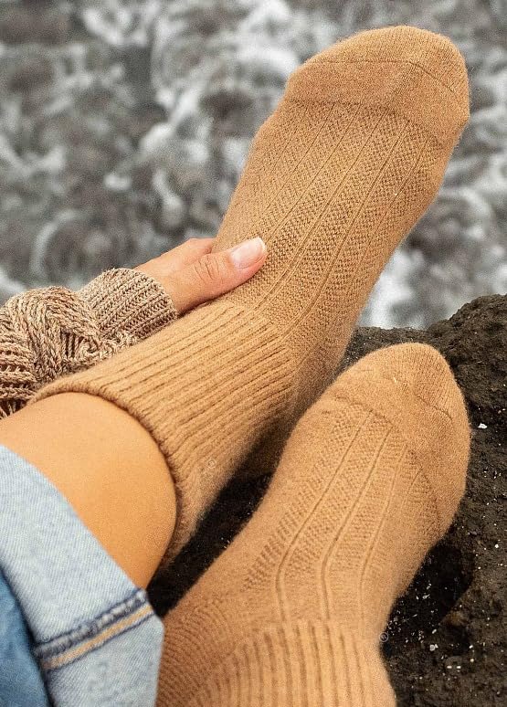 Brown Camel Wool Socks 22