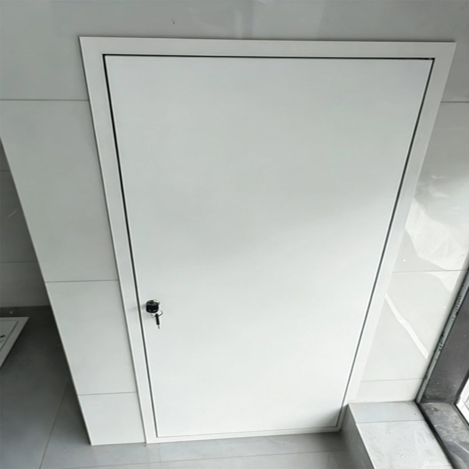 Aluminum Alloy Access Panel with Lock and Keys, Big Reinforced Wall Hole Cover Plate, Plumbing Access Door for HVAC, Laundry Chute, BBQ Island(55x75cm (22x30in))