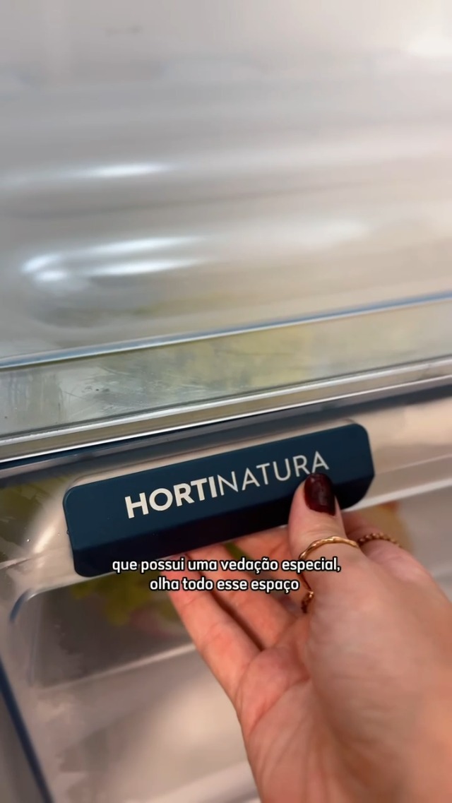 Geladeira Electrolux Frost Free Inverter 409L Água na Porta