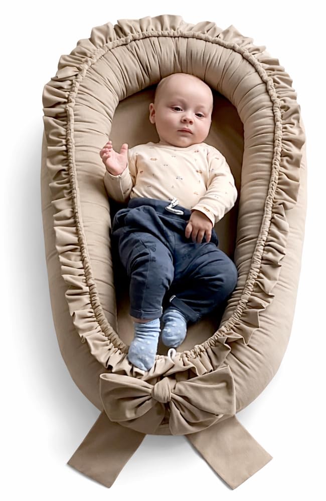 Babynestchen Neugeborene – Babynest Velvet – Nestchen Baby für Babybett & Kinderbett – Babykokon Tragbar – OEKO-TEX zertifiziert – Zubehör Babybett – Beige Velvet