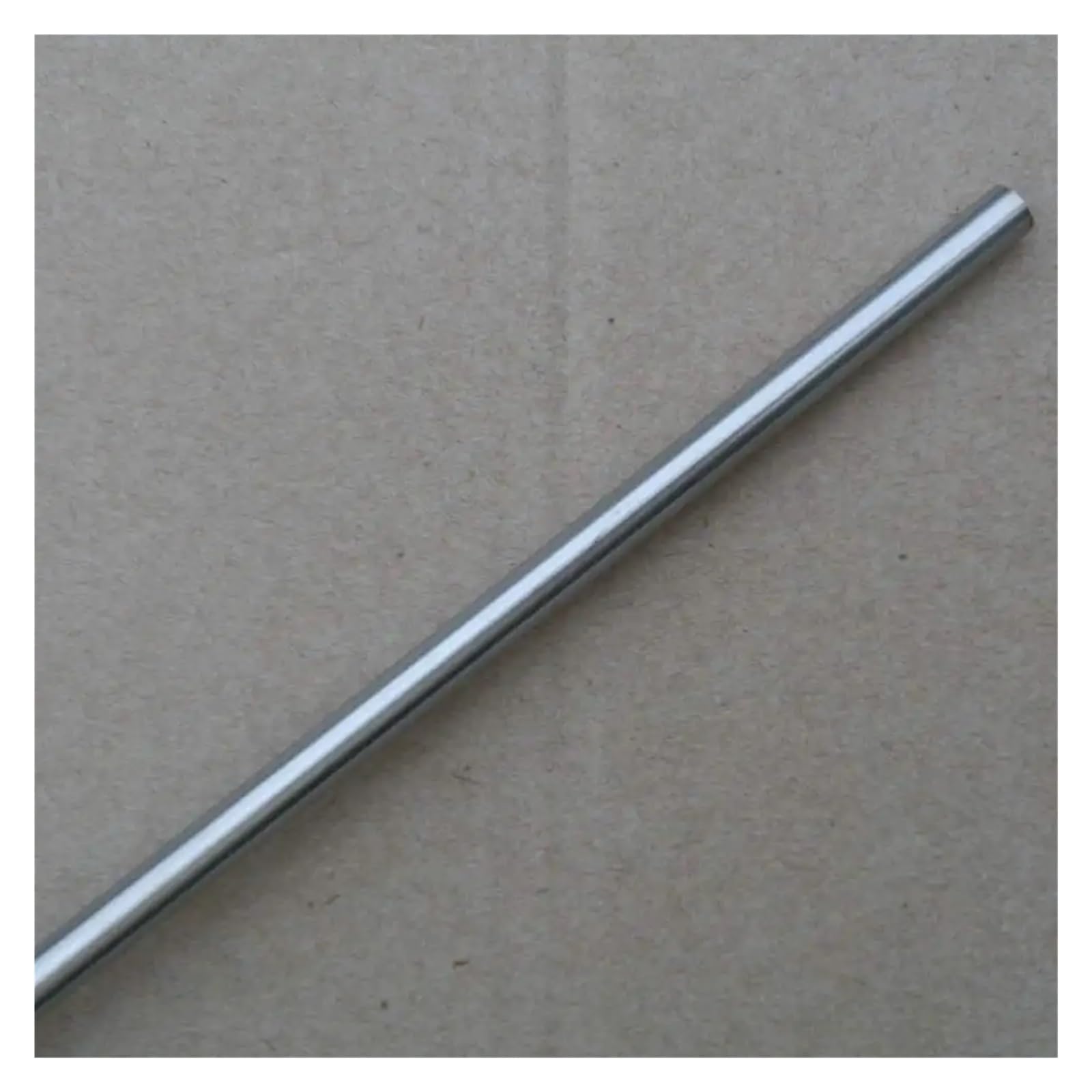 Stange aus 303 Edelstahl, hochpräzise, ​​einfache Schneidstangen, Rundstangen, Schleifstangen, Durchmesser 4 mm–18 mm, lineare Welle, metrisch, Rundstange, Erdungsstange, 100–800 mm lang ( Color : 16m