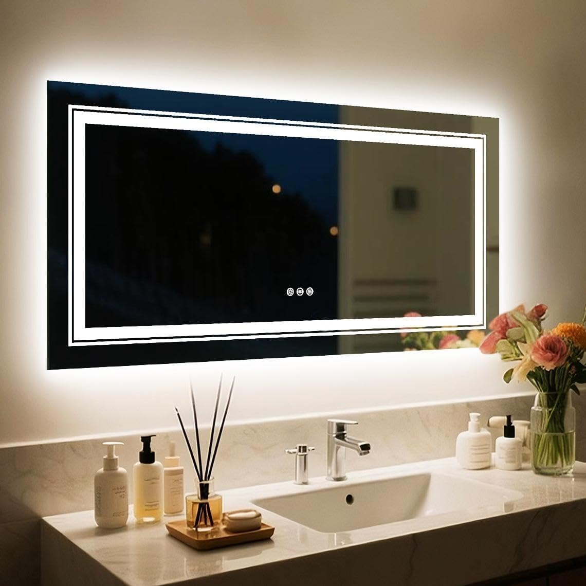Miroir mural anti-buée idéal pour une salle de bain familiale et moderne