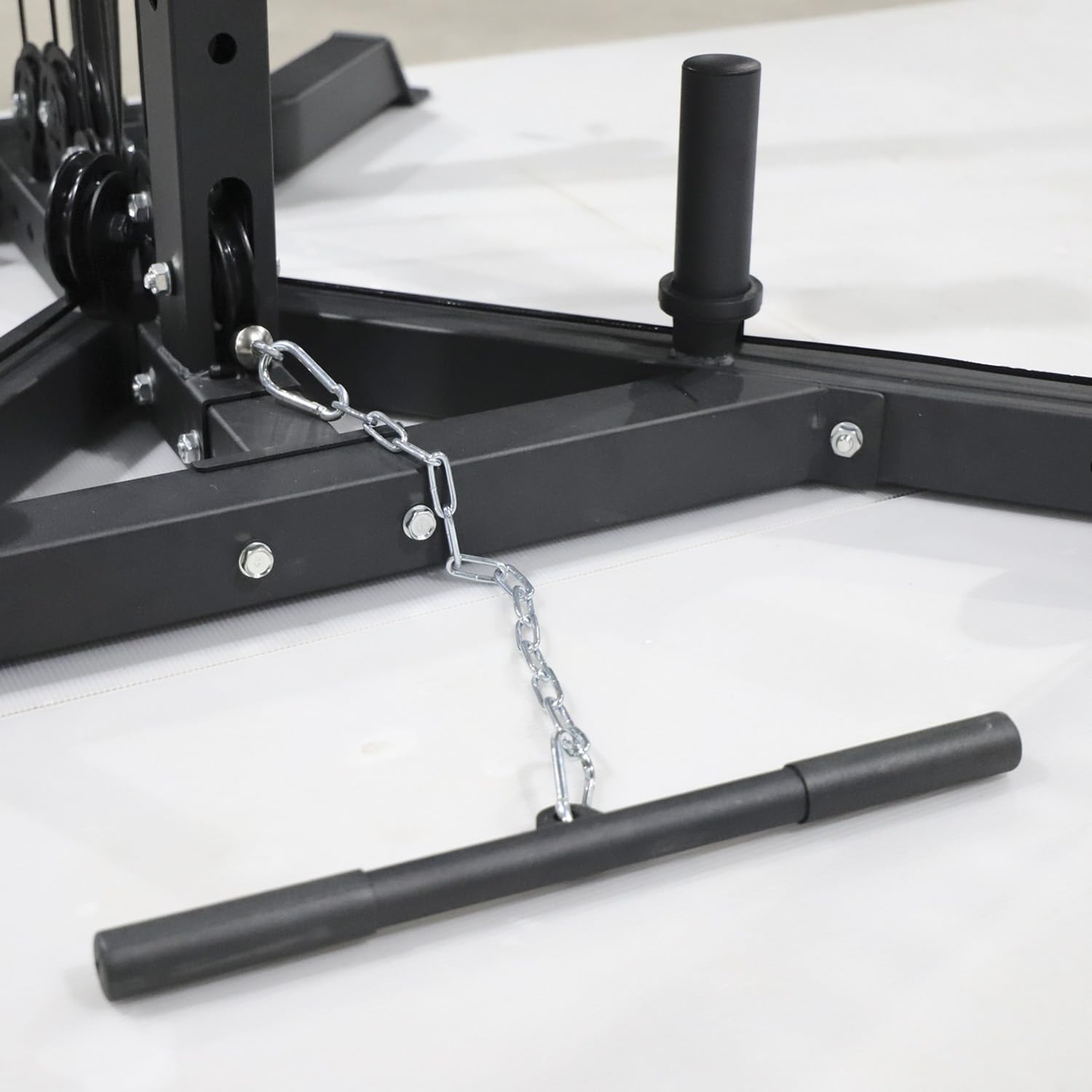 Train Hard® Erweiterbare Station Kabelzug Trainer Latzugstation Kraftstation Cross Over mit Klimmzugstange, Bizeps- / Trizeps-Stange zur Brandneues Modell 2024