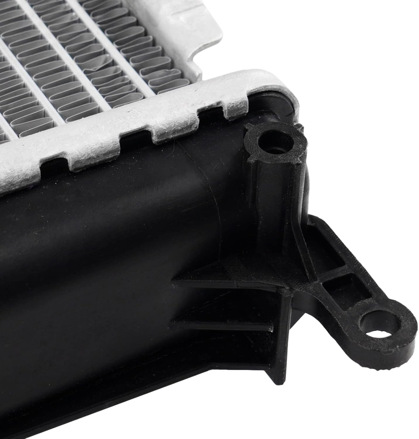 CU2941 Radiator, Compatible with 2007-2013 335i, 2013-2015 X1, 2009-2013 335i xDrive, 2008-2013 135i, 2007-2008 335xi, 2009-2016 Z4, Aluminum Automotive Replacement Radiator