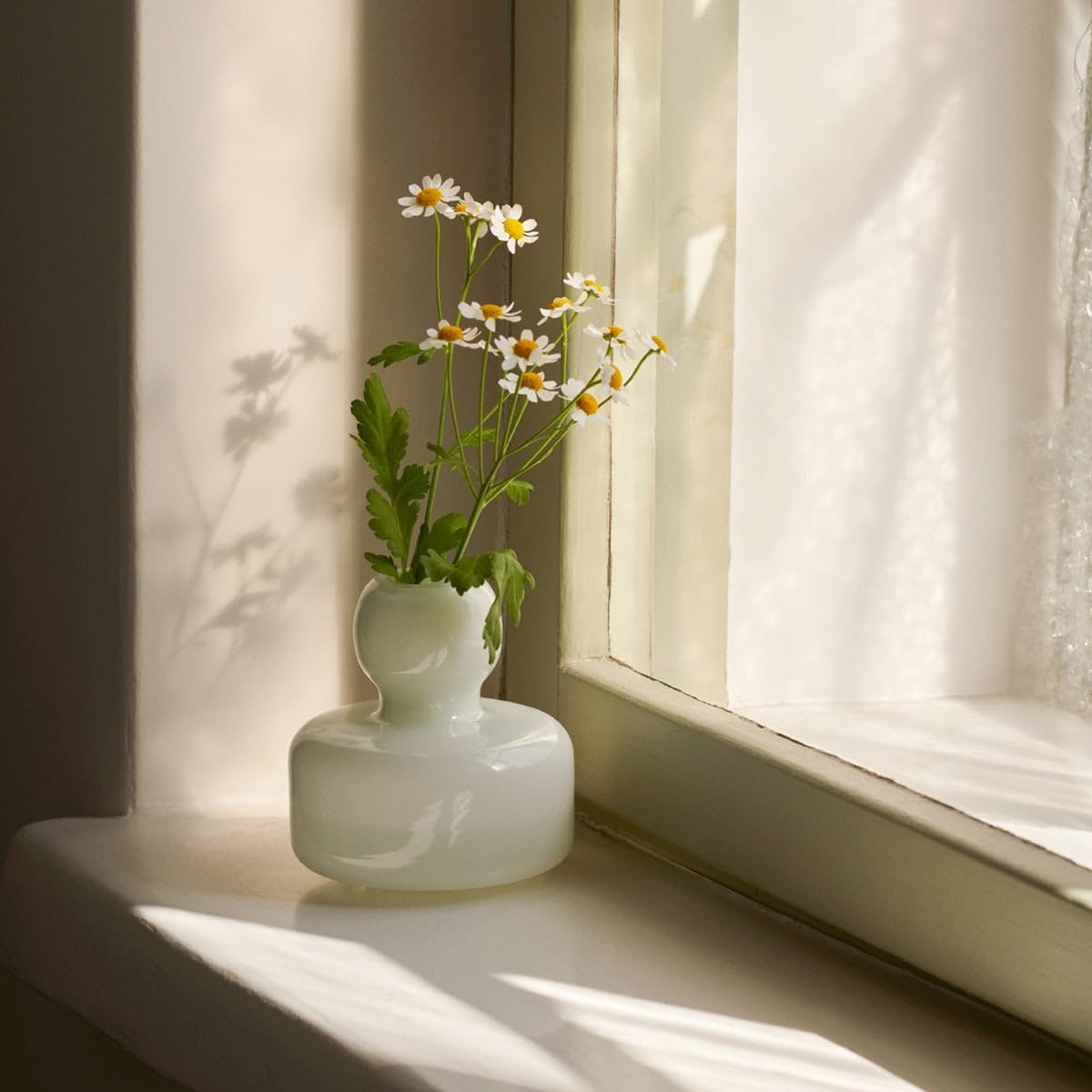 MARIMEKKO Women's Flower Vase - Image 4