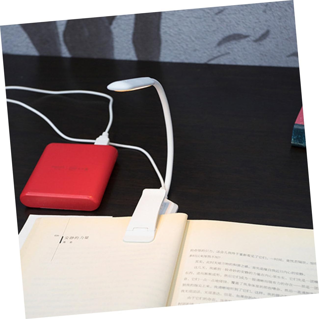 Alipis USB Rechargeable Clip-on LED Reading Lamp Eye Protection Light White 88x40x220mm Bedside Book Light for Night Reading and Study