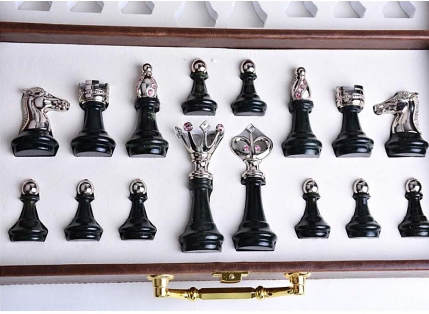 Zestaw Szachowy Zestaw Szachowy Hetian Jade Deluxe Ręcznie Robione Przenośne Szachy Podróżne Ze Schowkiem Delikatna Kreatywna Tablica Gra