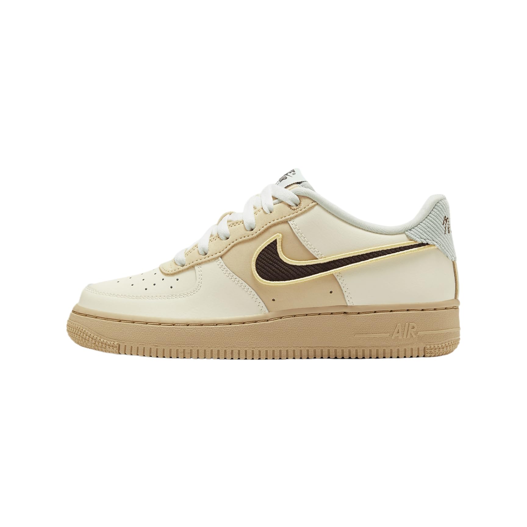 Amazon.com | Nike Air Force 1 LV8 Big Kids' Shoes (HQ3473-122