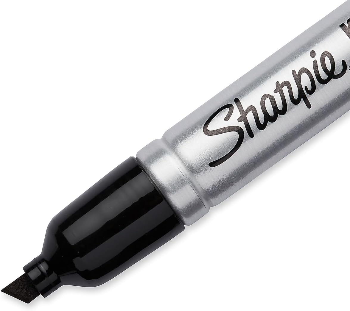 Sharpie Pro King Size Permanent Markers, Chisel Tip, Black, 12-Count