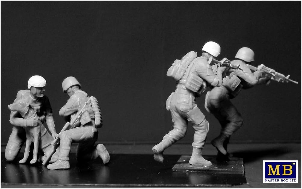 Master Box NO Soldier Left Behind - MWD Down 1/35 35181