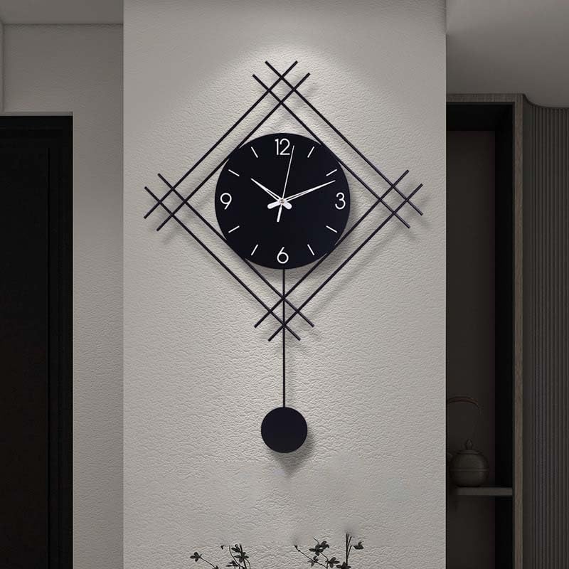 Horloge murale silencieuse idéale pour décorer le salon familial