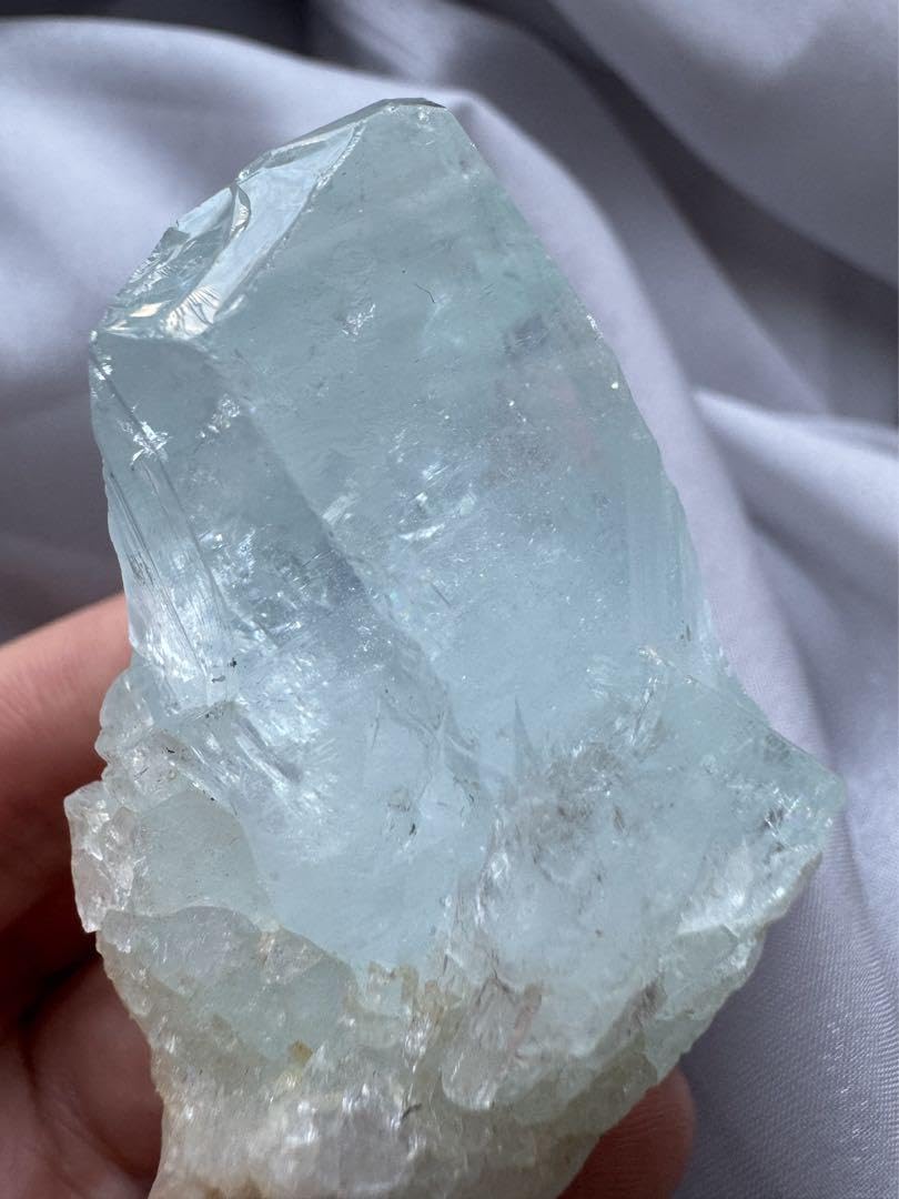 アクアマリン　原石 Amazon.co.jp: アクアマリン 原石No.059 : おもちゃ