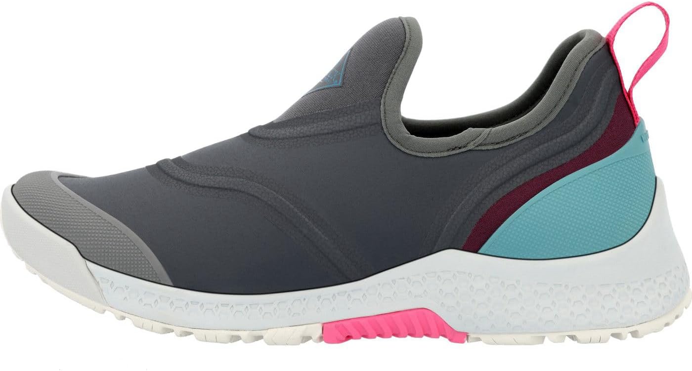 MUCK Women's Outscape Slip On