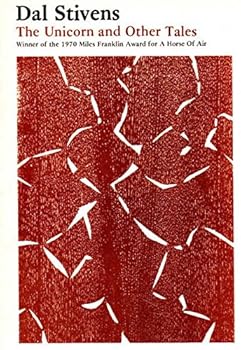 Paperback The unicorn and other tales Book