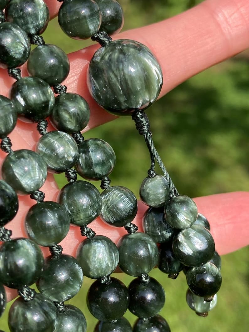 Cuentas de mala de piedra serafinita, collar de mala, 108 mala, nudo mala, collar WWG, joyería de yoga, cuentas de meditación, joyería espiritual, joyería bohemia