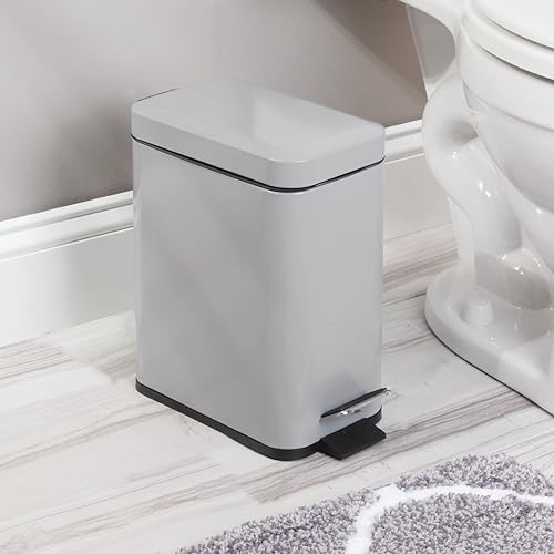 Miniatura 89 de mDesign - Cubo de basura de 1,3 galones de perfil delgado con escalón de metal, papelera, contenedor de basura, baño, tocador, dormitorio, cocina,