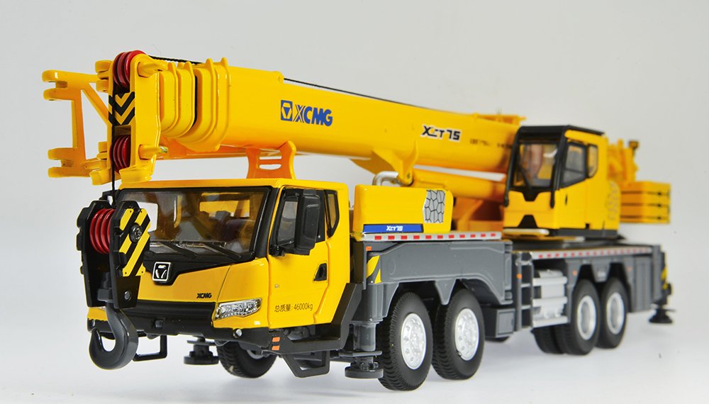 XCMG XCT75 クレーンモデル 1/50 通用 1:50 Scale XCMG 75 tons Truck Crane Model Collection Cab Open