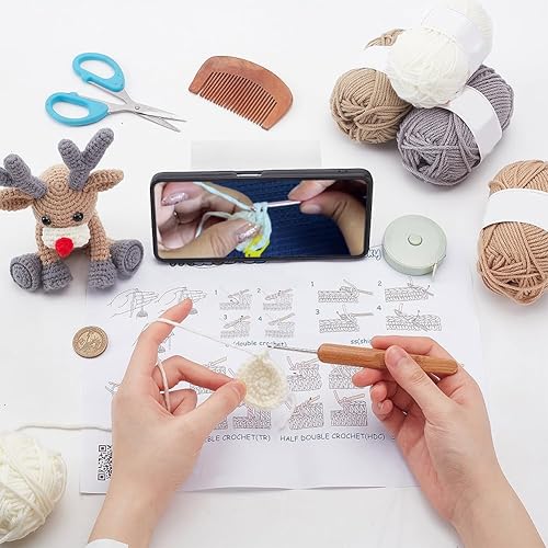 Miniatura 5 de FREEBLOSS Juego de 3 piezas de ganchillo de alce de ganchillo para principiantes, kit de ganchillo de Navidad con video paso a paso, juego de