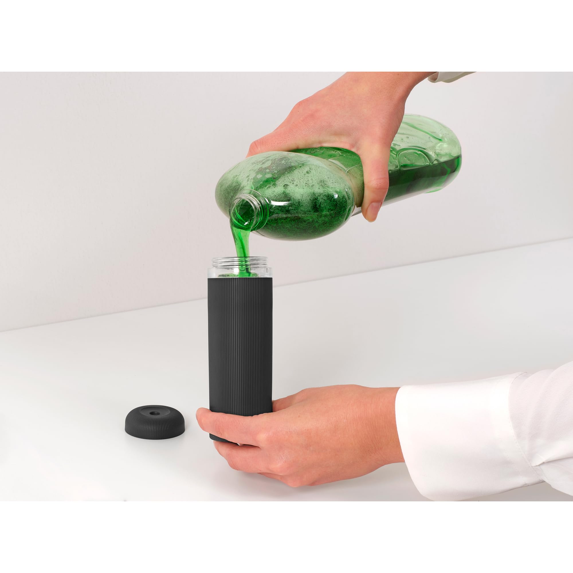 Brabantia - Exprimidor de jabón SinkStyle - Dispensador de cocina antigoteo para lavavajillas - Accesorios con recambio fácil, superficie texturizada antideslizante - Dark Grey, 200 ml