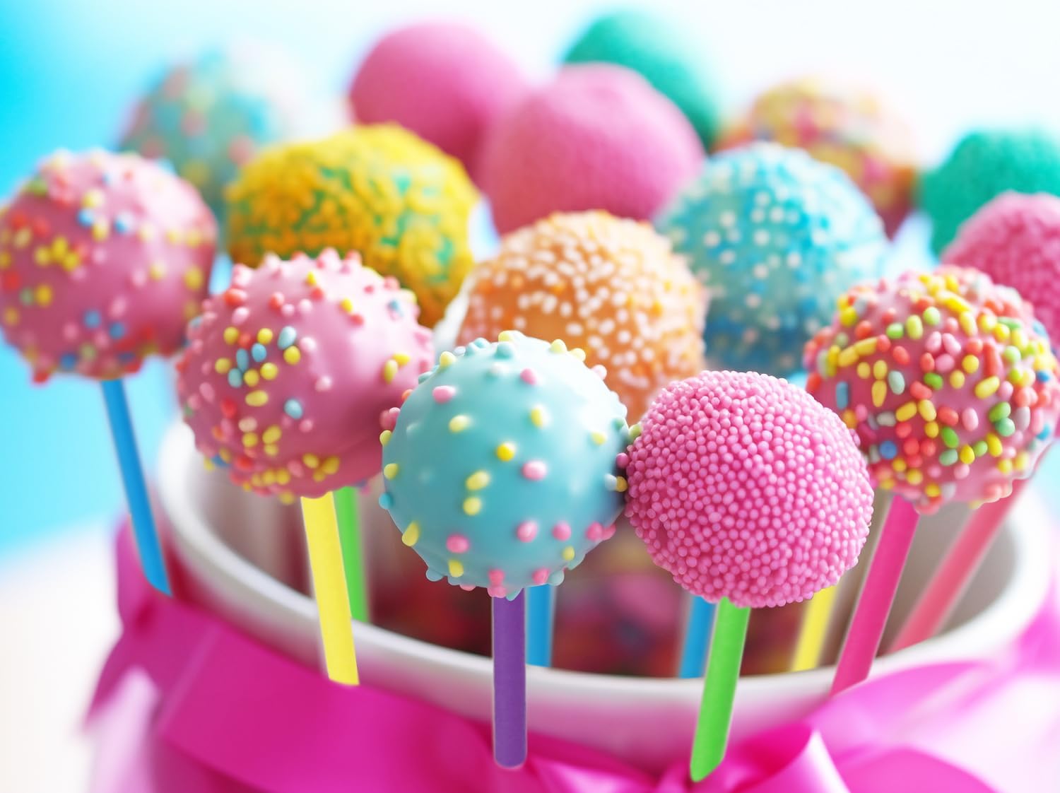 Candy Paper Sticks 60Pcs Candy Making Treat Stick for Christmas Birthday Party Cake Pop Cupcake Topper Rainbow Candy Cookie Dessert Chocolate Sucker (Mixed Color, 3.5x100mm)