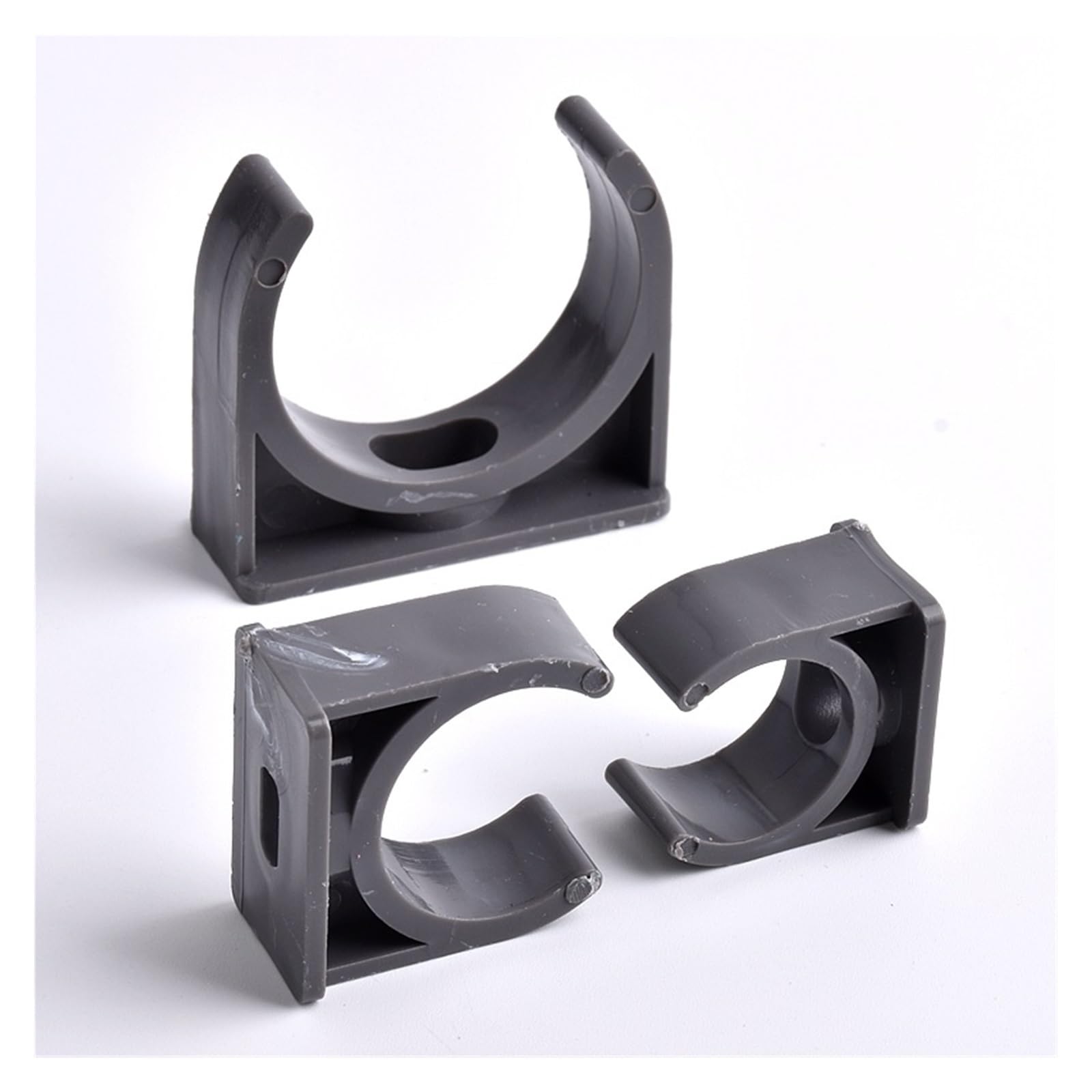Rohrschellen aus PVC-Kunststoff