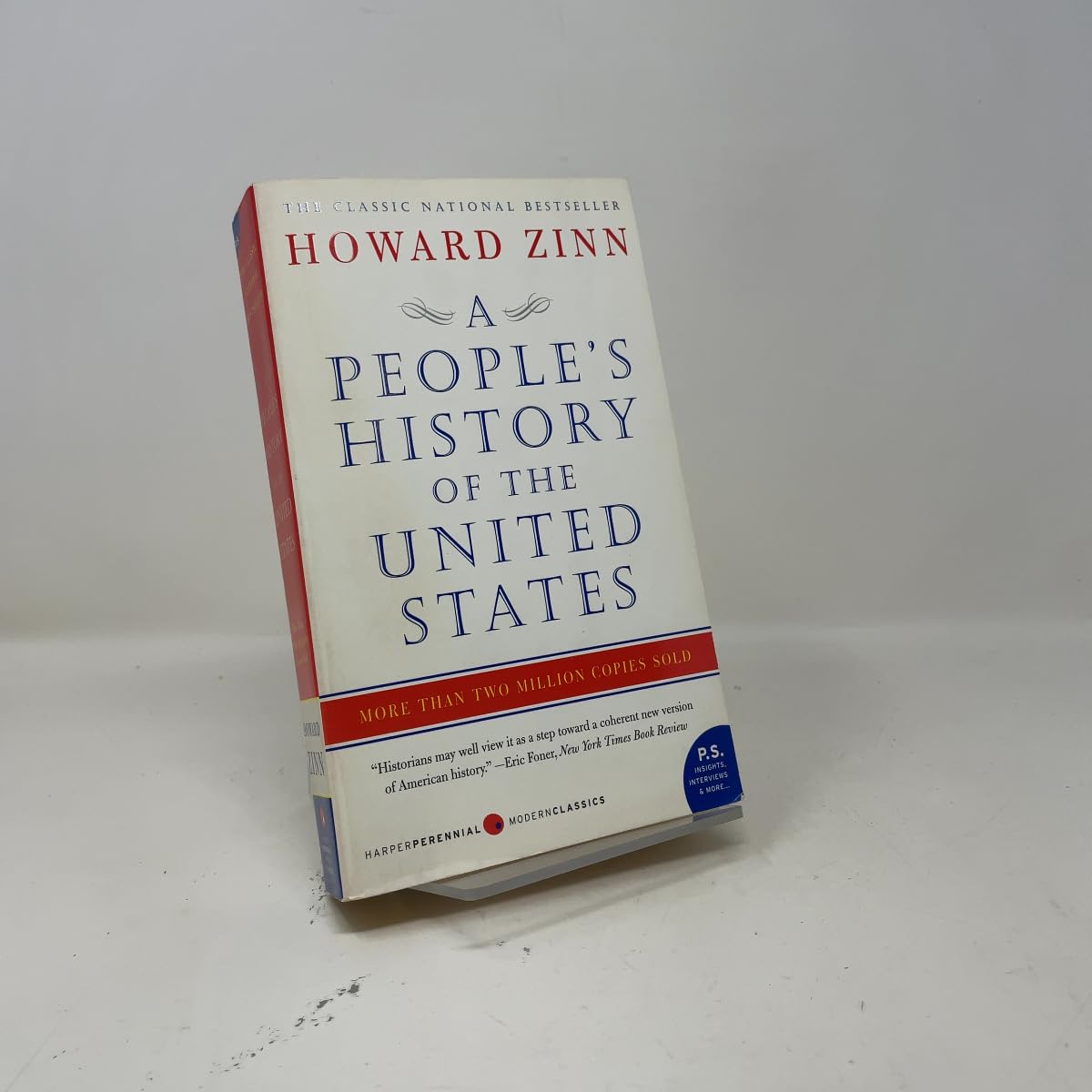 Buy A People's History of the United States: 1492 to Present (Modern Classics) — BookShops.in