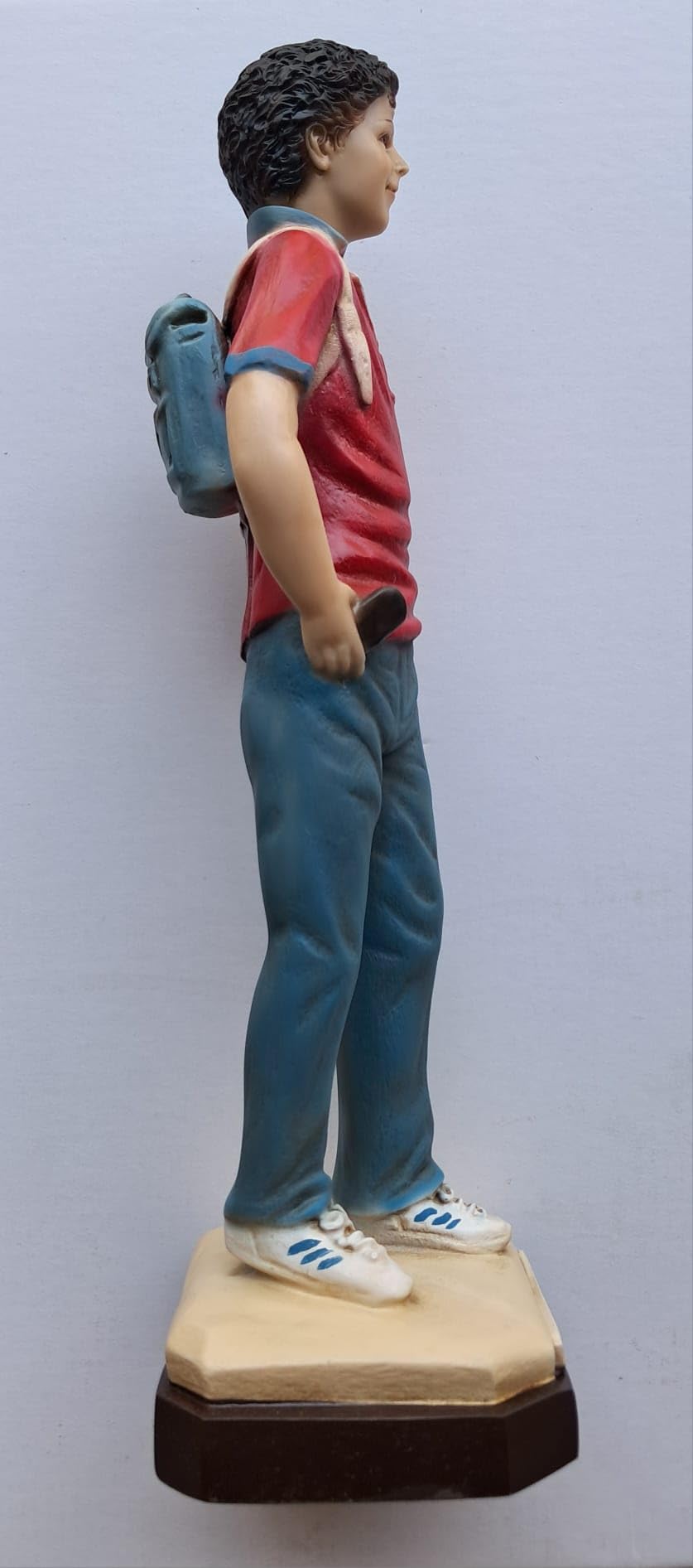 Generico ArteSacraCaravaggio Statua Beato Carlo Acutis, in marmo resina cm 32 (12,59 inches), per interni ed esterni, decorata a mano, produzione artigianale