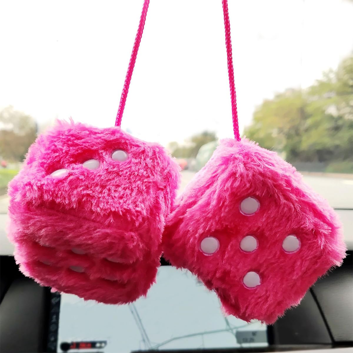 Un par de Adornos de Cubo de Felpa para Colgar en el Coche, Cubo de Felpa de Dados, Accesorios de Coche para Accesorios de Espejo retrovisor Interior (Rosa)