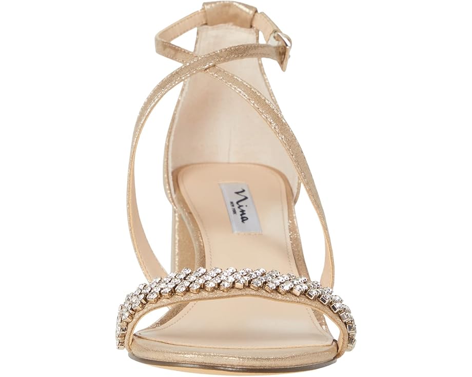 Nina Nora - Front View