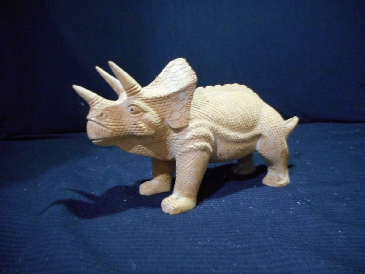 Amazon.co.jp: トリケラトプス 木彫り 恐竜彫刻 全長35cm 426 品 