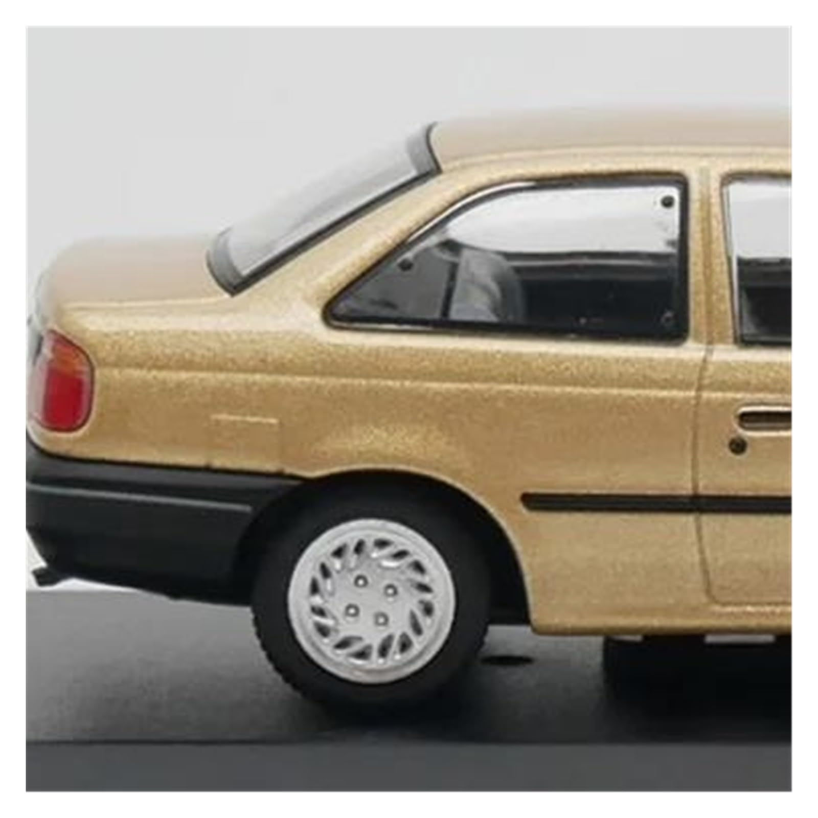Metallo Scala Replica 1 43 Per Logus 1993 Simulazione Lega Auto Modello Metallo Collezionabile Giocattolo Decorazione Casa Hobby Veicoli Giochi Set