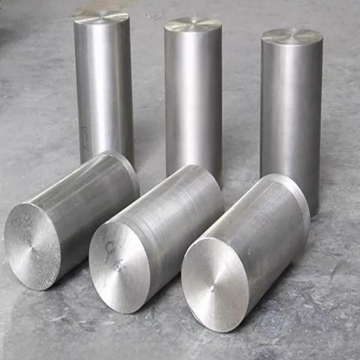 1 barra di nichel 4N Ni ≥ 99,99% - Barra di nichel ad alta purezza for produzione industriale e ricerca scientifica(Dia 20mm*100mm)