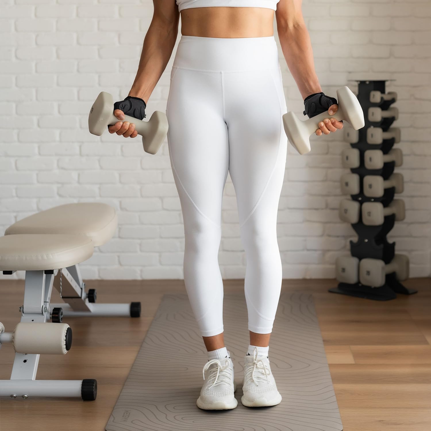 WeGym Guanti da allenamento traspiranti per uomini e donne, guanti da ginnastica con imbottitura e protezione completa del palmo, guanti per sollevamento pesi, per palestra, fitness e allenamento