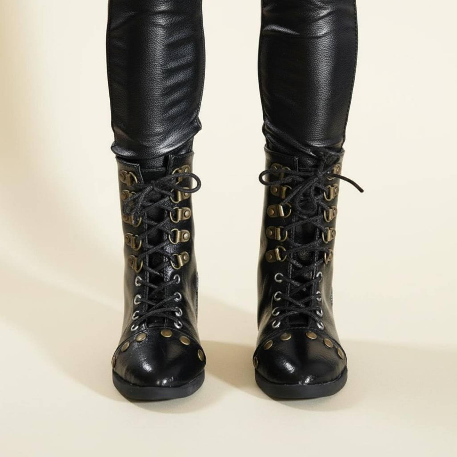 Stivali per Bambole Stivaletti Scarpe Lacci Accessori in Poliuretano con Lavorazione Artigianale E Impunture Accurate per Abiti Completi E Scenografie Fotografia Collezioni