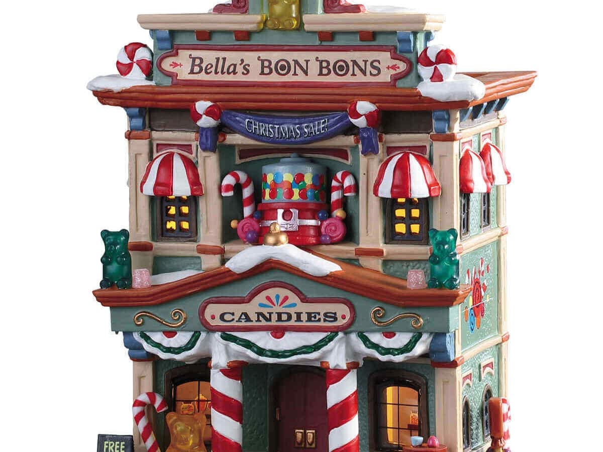 LEMAX - Bella`s Bon Bons 95509 beleuchtetes Haus - Süßigkeiten Shop - Weihnachtsdorf Winterdorf