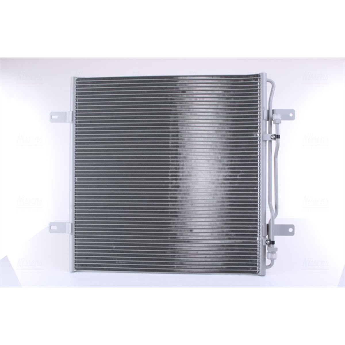 NISSENS 94337 Condensador aire acondicionado sin secador Compatible con MERCEDES-BENZ ATEGO 2 ATEGO