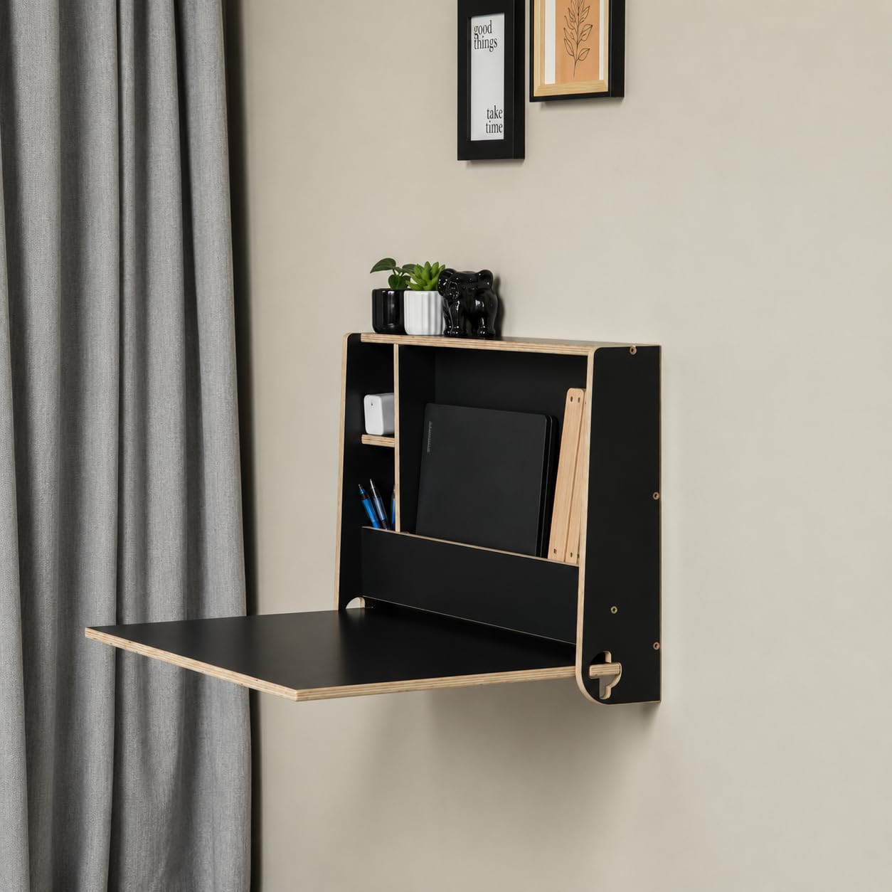 Murphy Desk – EIN wandmontierter Klapptisch, der Sich in einen schwebenden Schreibtisch verwandeln lässt (Schwarz)