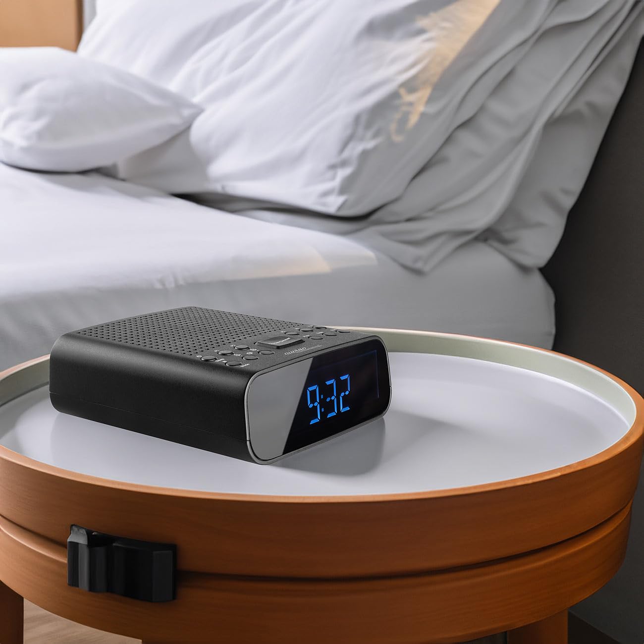 auvisio Radio-réveil FM/Dab+ avec Fonction Bluetooth 5.2