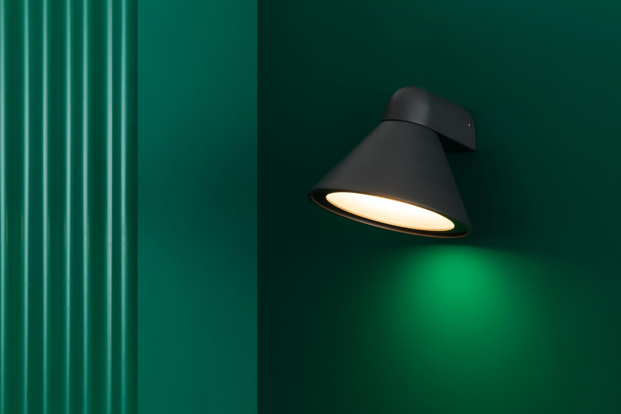 Faro Barcelona 70291 - PALS Aplique gris oscuro