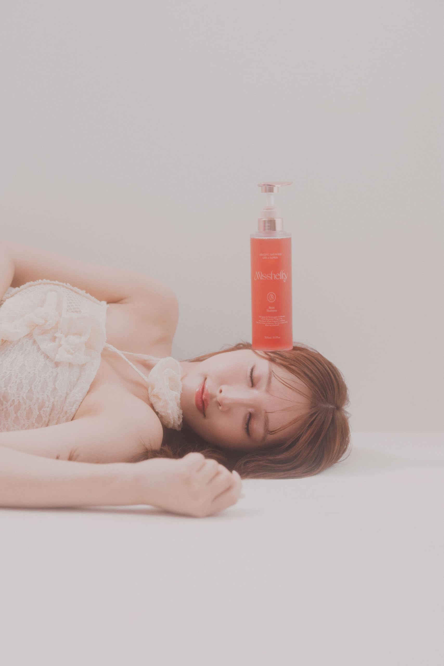 Amazon | Misshelly (ミスシェリー) モイスト シャンプー (300ml