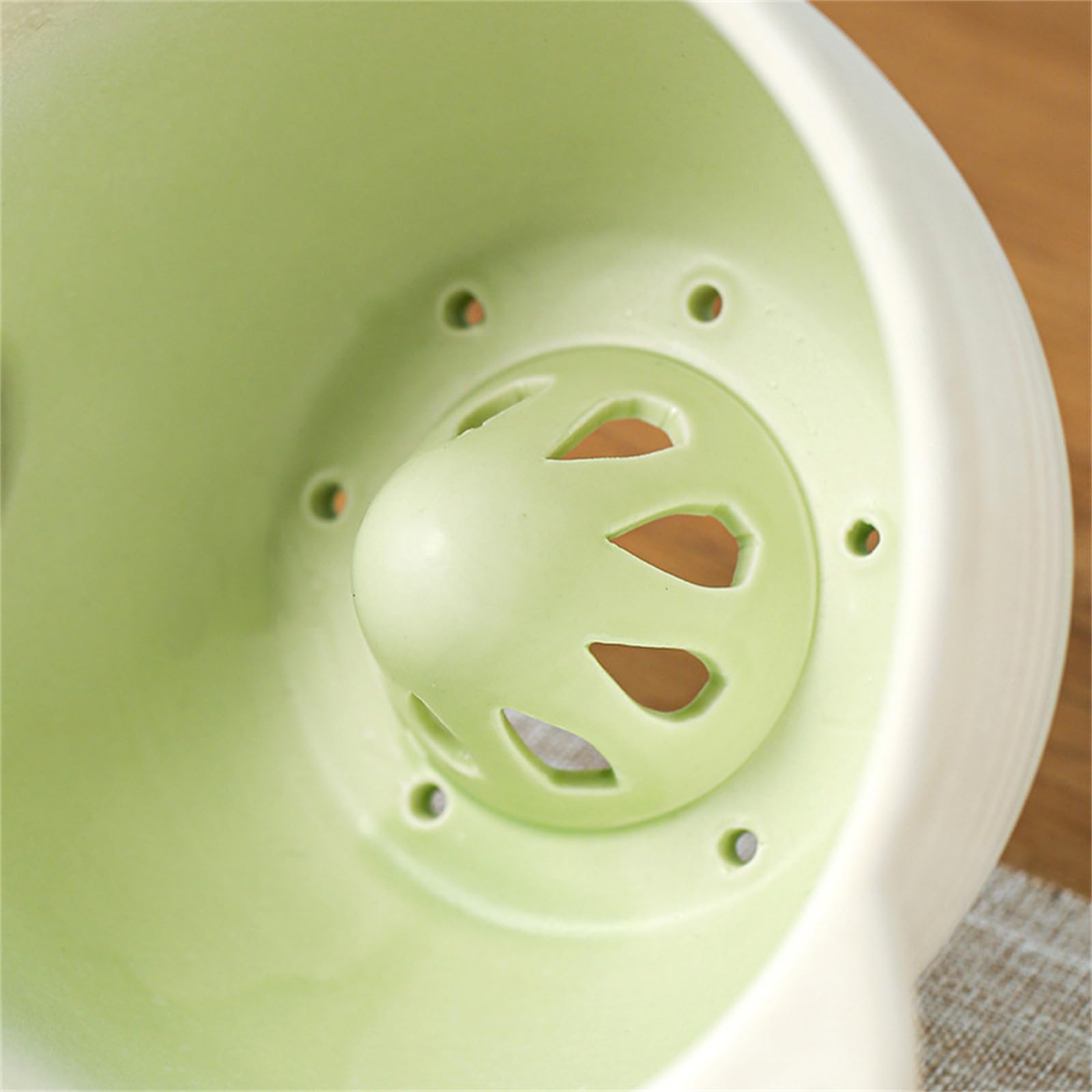 Obstsieb aus Keramik mit Abflusslöchern, Light Green