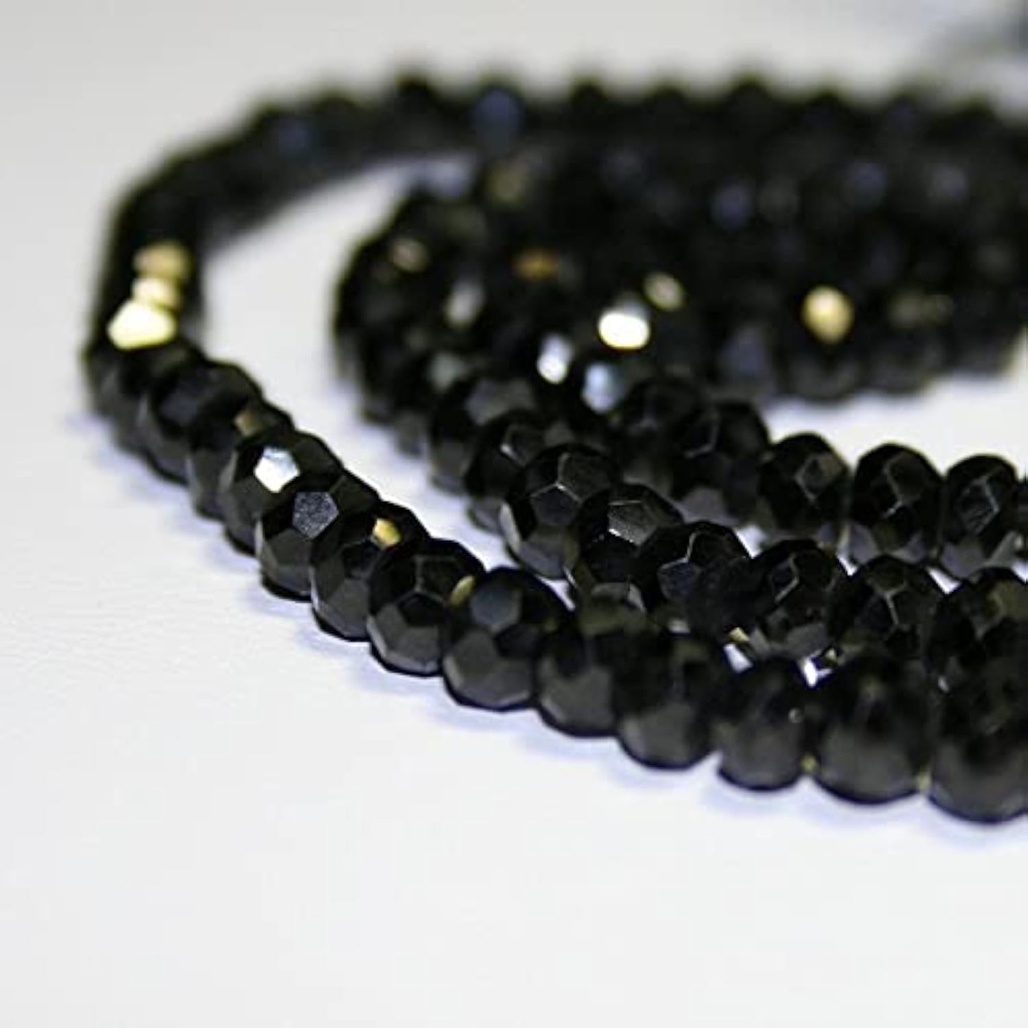Spinel noir faceted rondelles 3-3.3 mm gemmes de jais noir haut de gamme