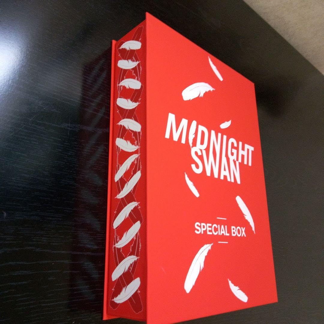 Amazon.co.jp: 限定版 ミッドナイトスワン SPECIAL BOX 草彅剛 : おもちゃ