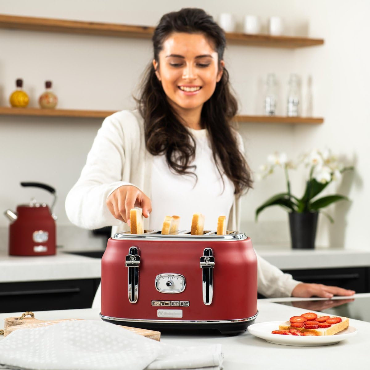 Westinghouse Toaster Retro toster z 4 kromkami, czerwony