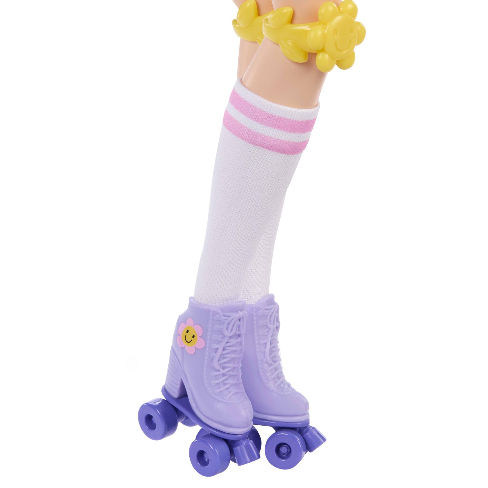 Barbie Dream Besties Lalka Renee na wrotkach do ustawiania w różnych pozach, z czarnymi włosami, wrotkami i akcesoriami, zestaw, zabawka dla dzieci od 4 roku życia, JFX99