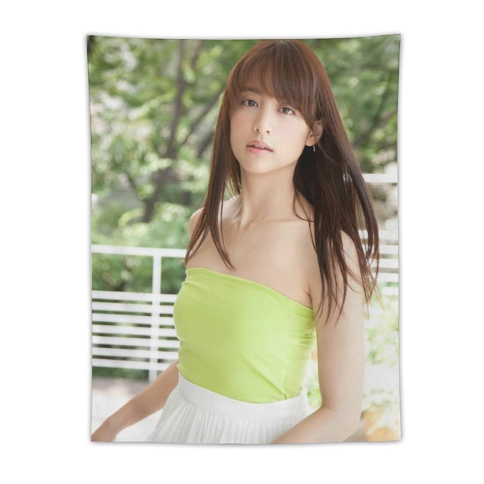 Amazon.co.jp: 山本美月ポスタービキニかわいいセクシー タペストリー