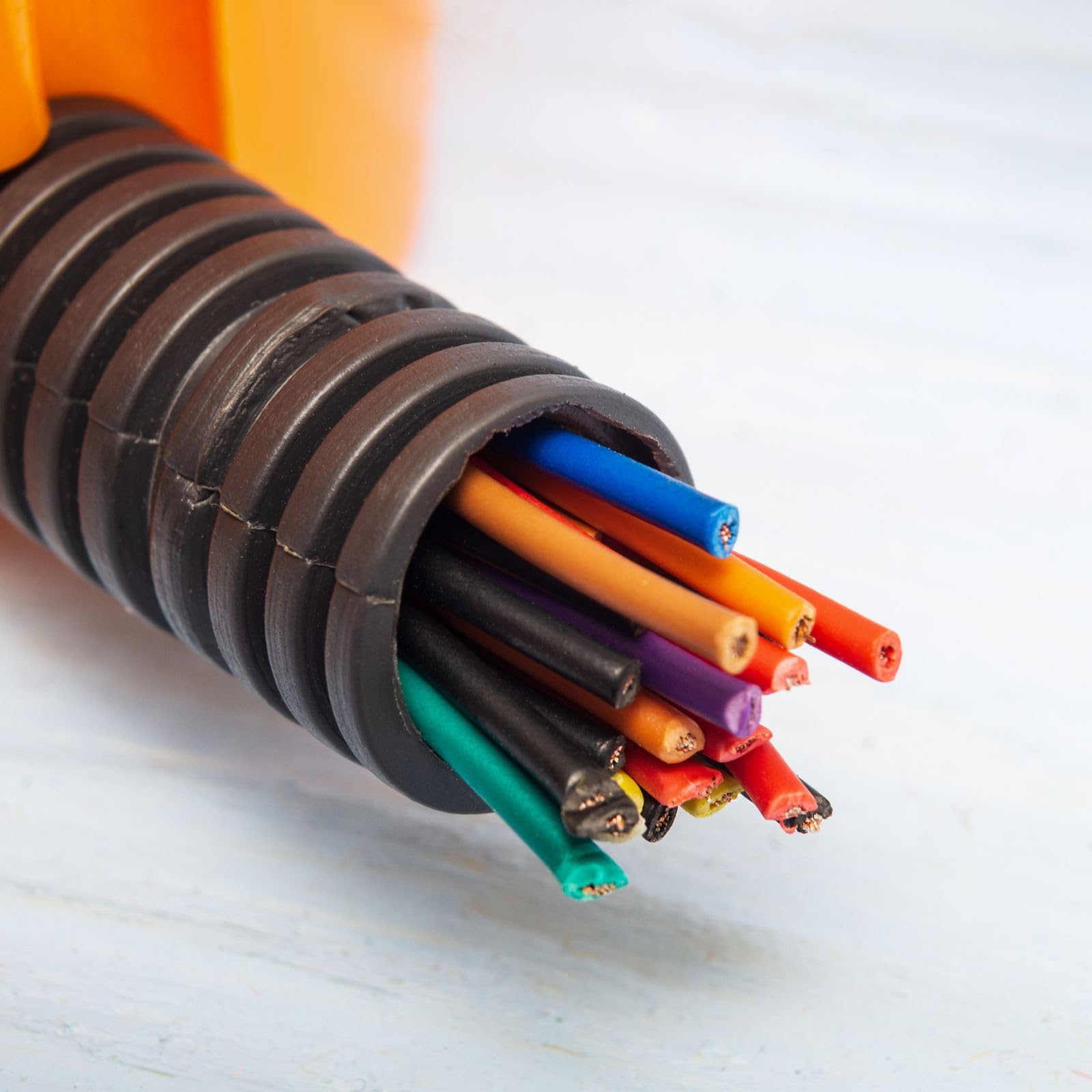 Tubo Corrugato Flessibile Cavidotto Ignifugo Matassa Bobina Flex per Cavi Elettricità Protettivo Resistente Diverse Misure per Fili Elettrici (Diametro 32mm - 25 metri)
