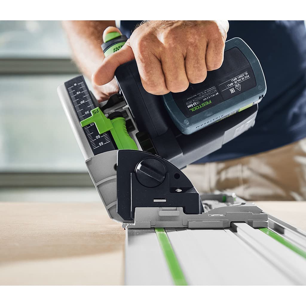 Festool Scie plongeante sans fil festool tsc 55 5,2 kebi-plus/xl-fs - 2 batteries 18v, chargeur + lame ø160mm + rail fs1400/2-577006